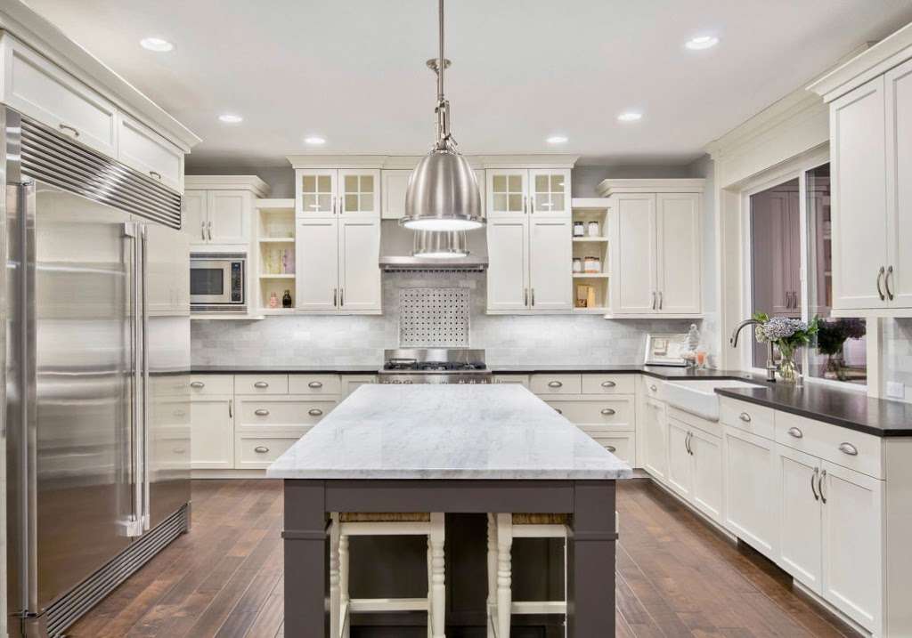 Distinctive Elements Kitchen Design | 113 Washington Ave, Philadelphia, PA 19147, USA | Phone: (215) 218-0022