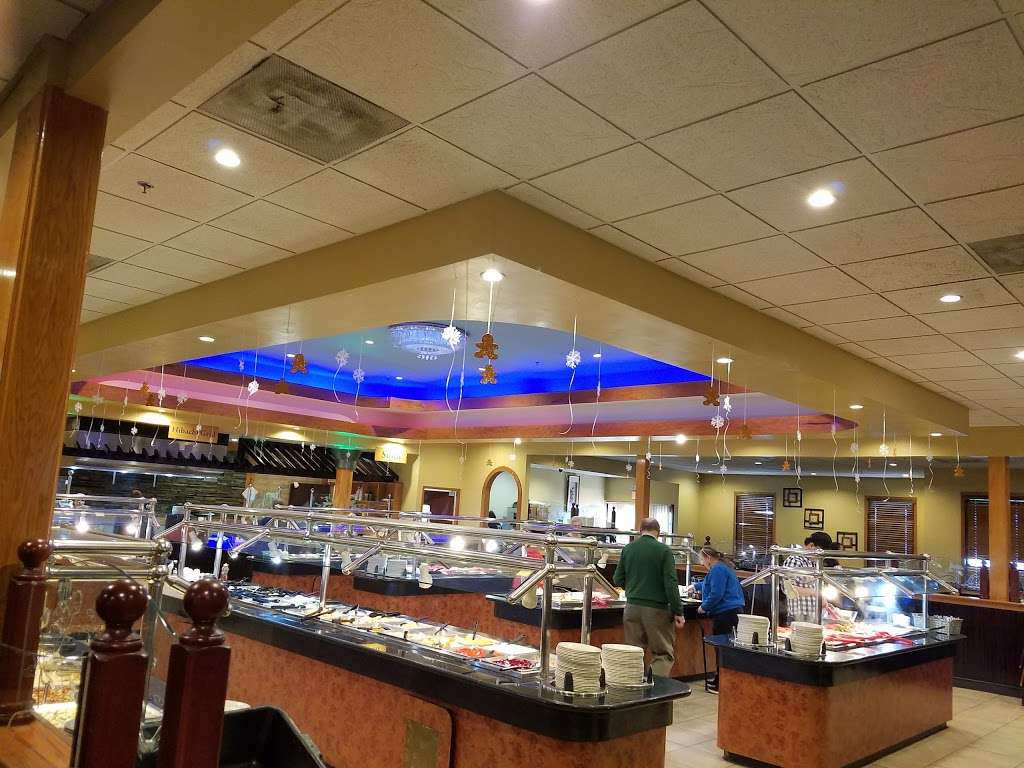 Hibachi Buffet & Sushi | 1901 Carl D. Silver Parkway, Fredericksburg, VA 22401, USA | Phone: (540) 786-2333