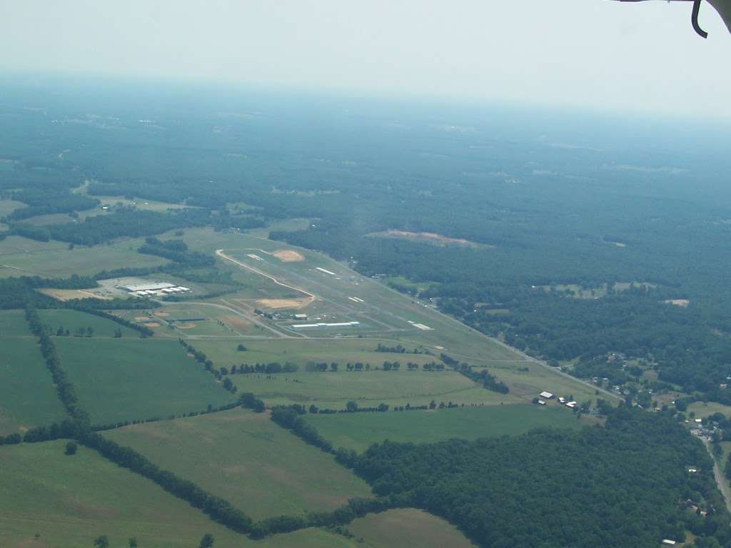 Orange County Airport | 11275 Aviation Way, Orange, VA 22960, USA | Phone: (540) 672-2158