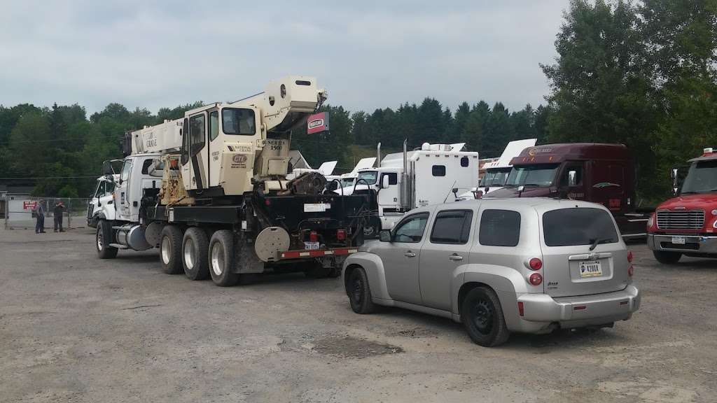 Sherwood Freightliner, Sterling, Western Star Inc. - Tunkhannock | 5578 SR 6, US-6, Tunkhannock, PA 18657 | Phone: (570) 836-5027