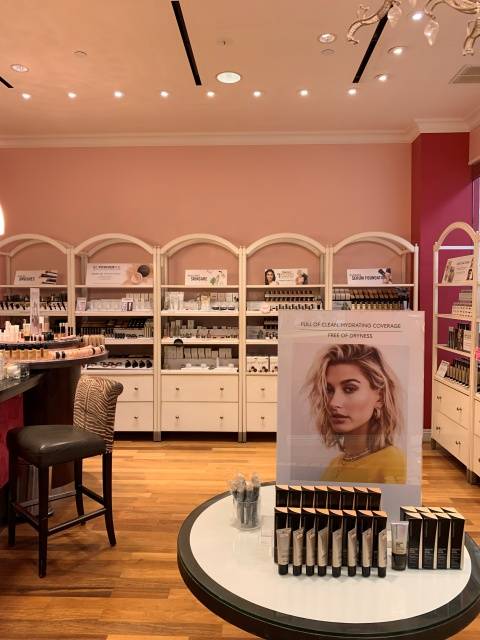 bareMinerals Boutiques | 3111 W Chandler Blvd Spc 2050, Chandler, AZ 85226, USA | Phone: (480) 855-5327