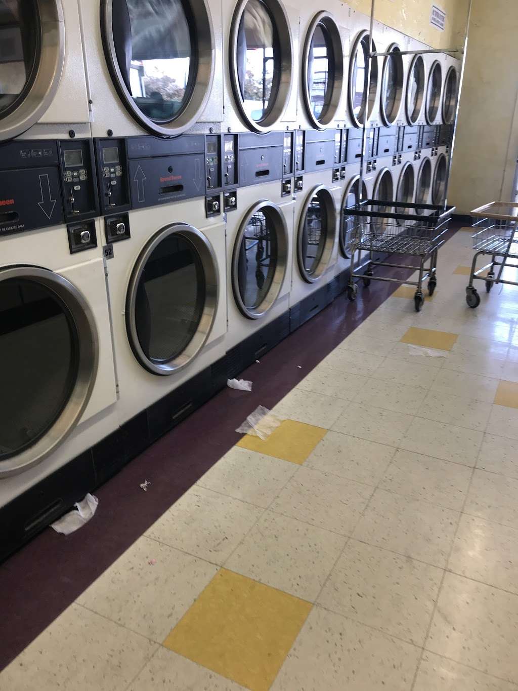 Sparkling Clean Coin Laundry | 15112 Bellflower Blvd, Bellflower, CA 90706, USA | Phone: (562) 867-6900