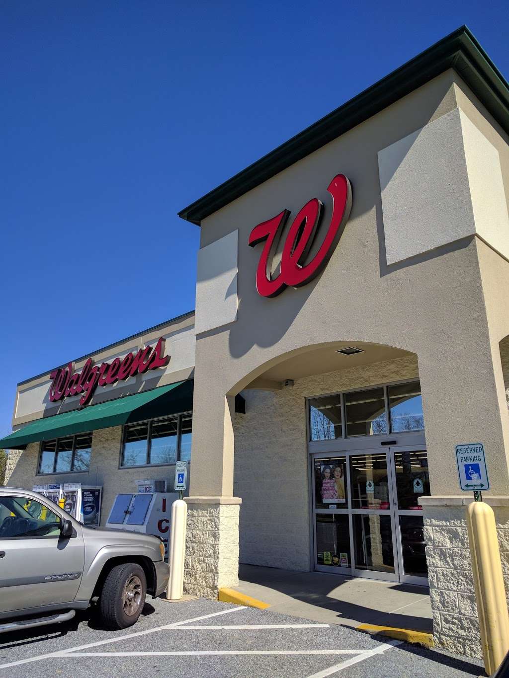 Walgreens | 2470 N Dupont Pkwy, Middletown, DE 19709, USA | Phone: (302) 376-9743