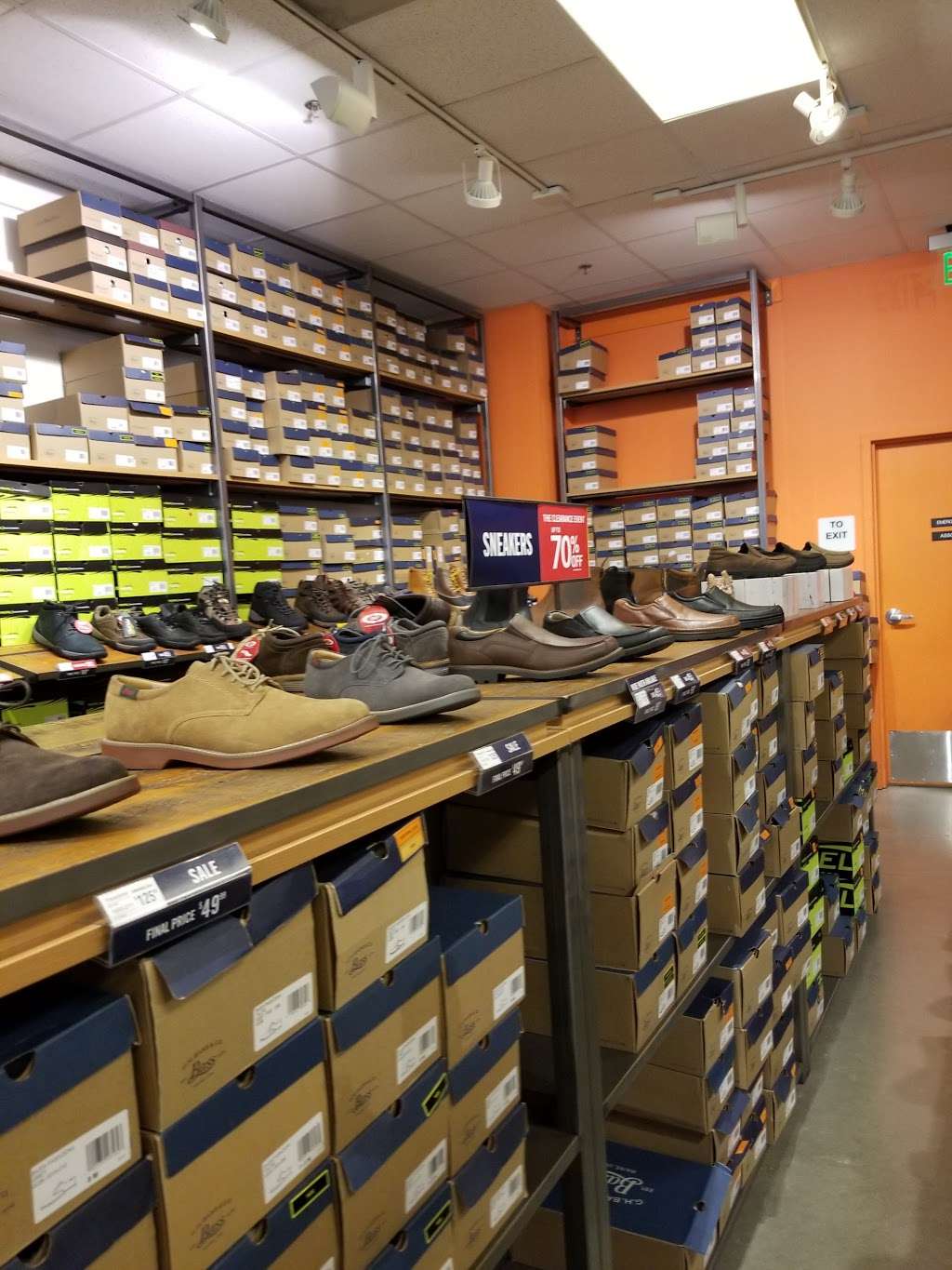 Bass Factory Outlet | 2796 Tanger Way, Barstow, CA 92311, USA | Phone: (760) 253-7629