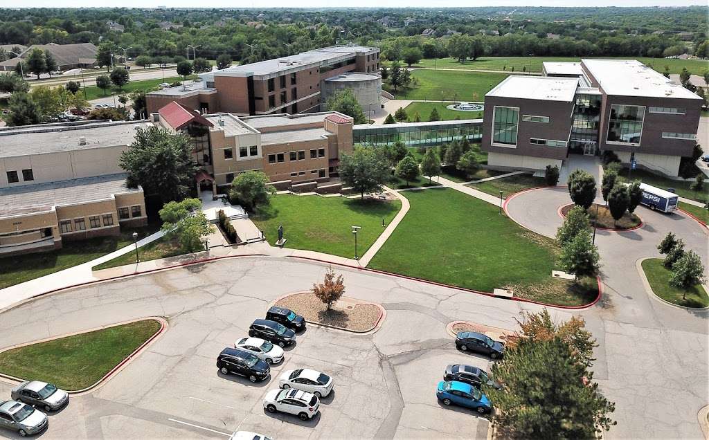 University of Kansas Edwards Campus | 12600 S Quivira Rd, Overland Park, KS 66213, USA | Phone: (913) 897-8400