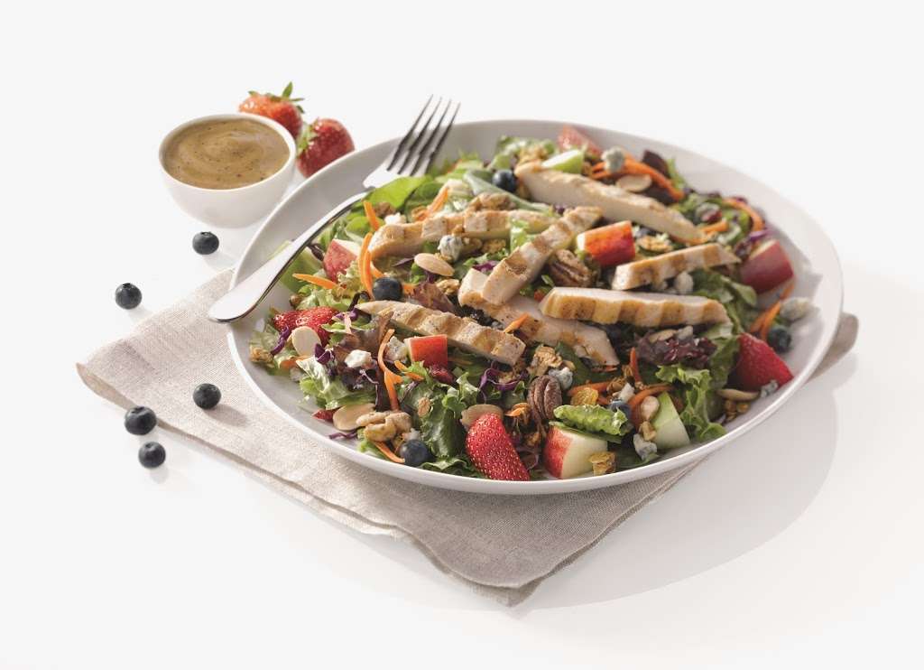 Chick-fil-A | 12087 S Blackbob Rd, Olathe, KS 66062, USA | Phone: (913) 829-7600