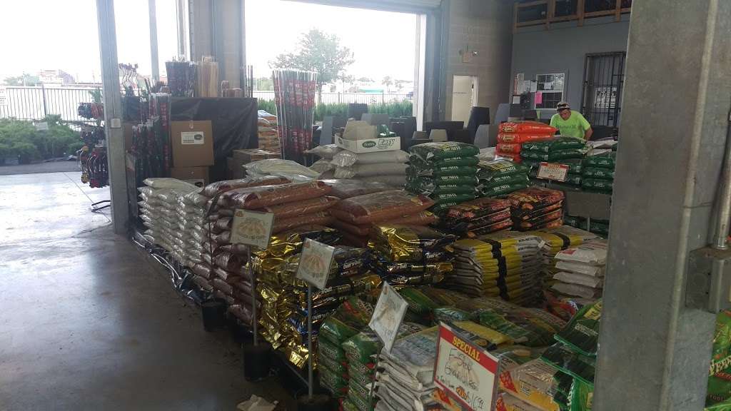 Houston Garden Centers | 20050 Gulf Fwy, Webster, TX 77598 | Phone: (281) 557-7399