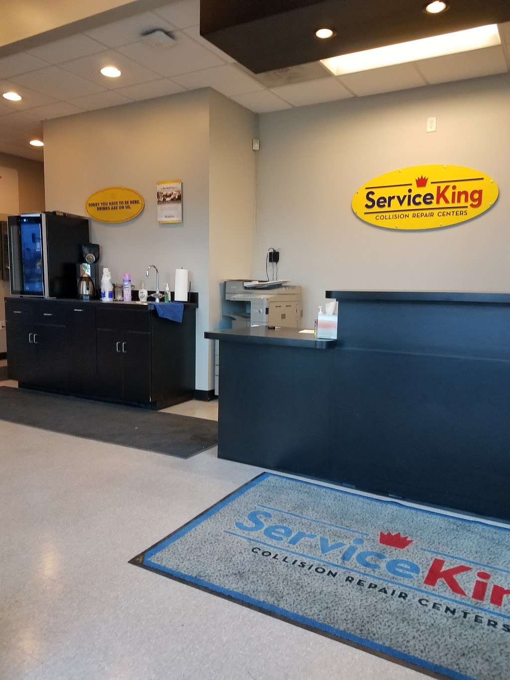 Service King Collision Repair of Shorewood | 200 W Black Rd, Shorewood, IL 60404, USA | Phone: (815) 782-8745