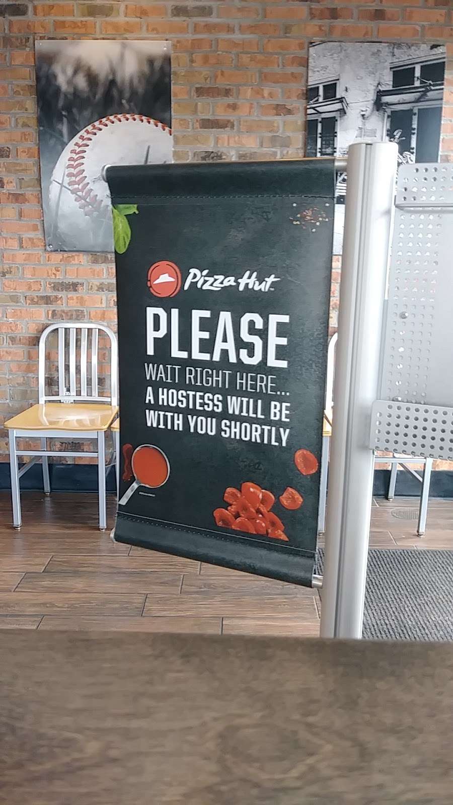 Pizza Hut | 212 S Van Lingle Mungo Blvd, Pageland, SC 29728, USA | Phone: (843) 675-2100