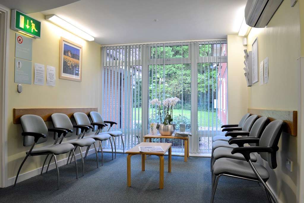 Spire Hartswood Hospital | Eagle Way, Great Warley, Warley, Brentwood CM13 3LE, UK | Phone: 01277 232525