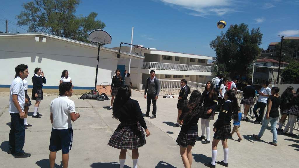 COLEGIO DE BACHILLERES DEL ESTADO DE BAJA CALIOFIRNIA | Canon K S/N, Patrimonial Benito Juárez, 22614 Tijuana, B.C., Mexico | Phone: 686 904 4000