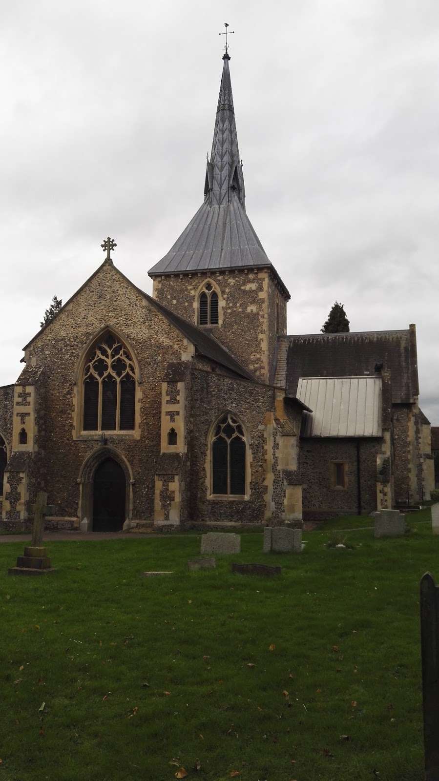 St Helen C Of E Church | High St, Wheathampstead, St Albans AL4 8AA, UK | Phone: 01582 834031