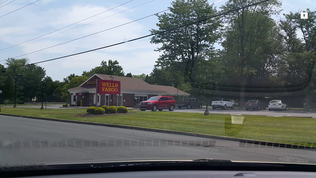 Wells Fargo Bank | 3840 Freemansburg Ave, Easton, PA 18045 | Phone: (610) 250-3445