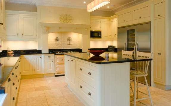 Deburgo Bespoke Kitchens | New Barns Farm Cottage, Roding Ln N, Chigwell IG7 6BJ, UK | Phone: 020 8501 4950