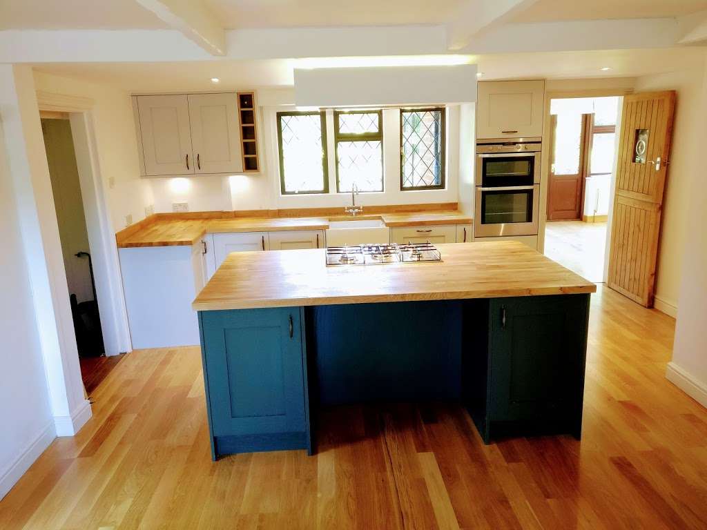 Kraus Kitchens | 19 Somerhill Rd, Tonbridge TN9 2ED, UK | Phone: 01732 644797