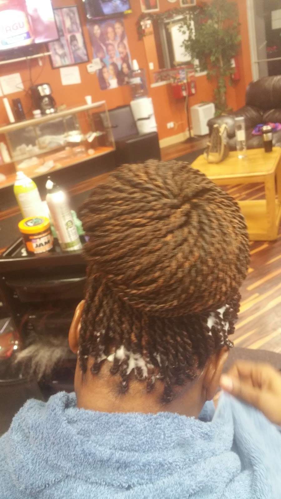 Camara African Hair Braiding | 151 S Halsted St, Chicago Heights, IL 60411 | Phone: (708) 248-7031