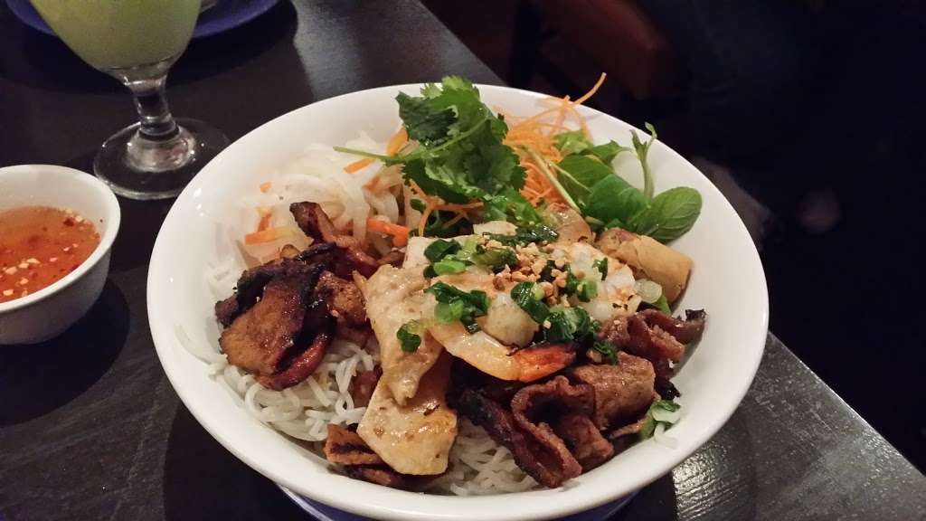 Pho & Crab Restaurant | 14741 Memorial Dr, Houston, TX 77079, USA | Phone: (281) 741-0654