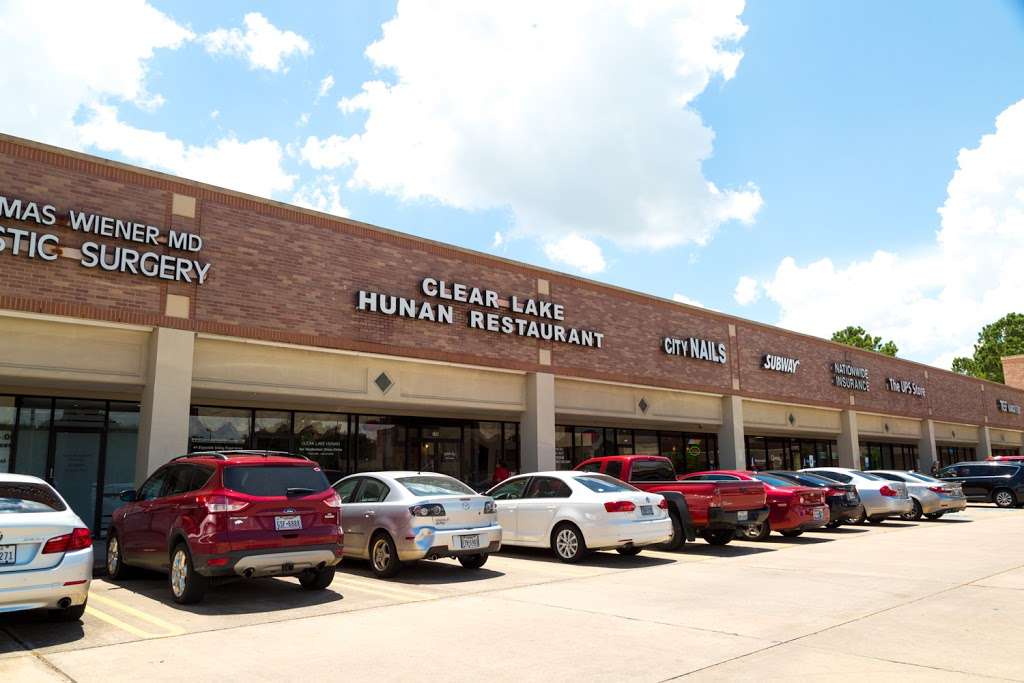 Clear Lake Hunan Restaurant | 2323 Clear Lake City Blvd #158, Houston, TX 77062, USA | Phone: (281) 286-8886