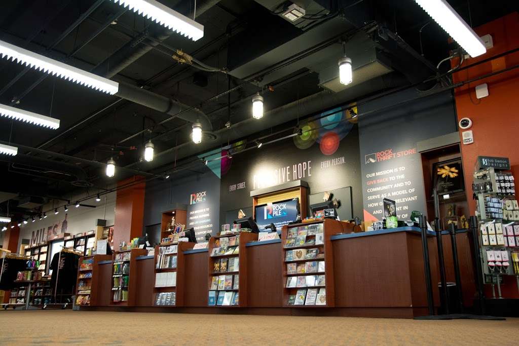 Rockpile Christian Bookstore | 2277 Rosecrans St, San Diego, CA 92106, USA | Phone: (619) 764-5282