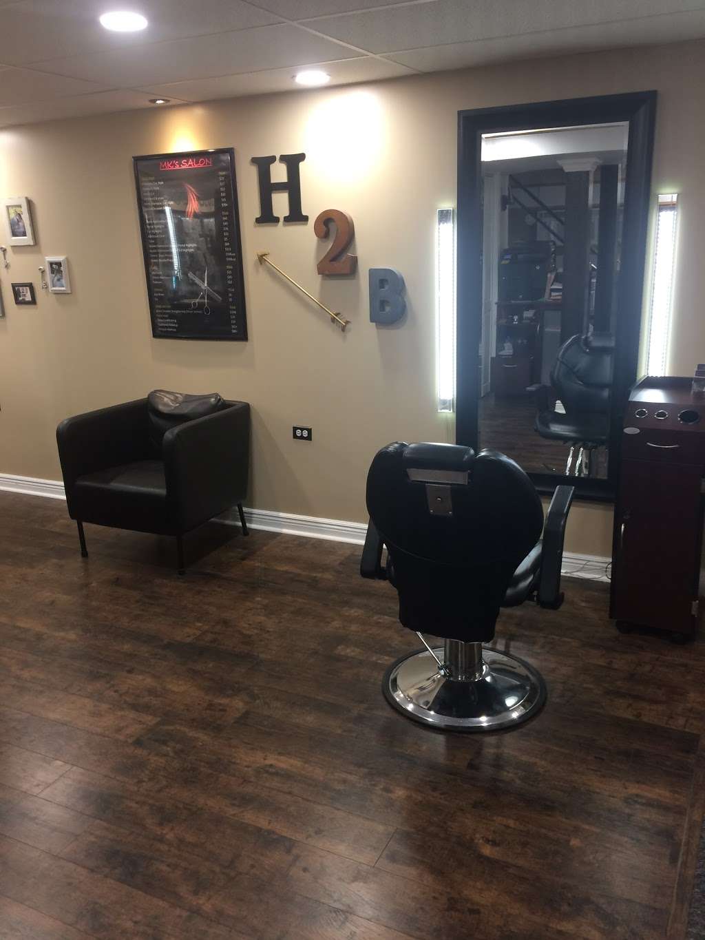 Hairs 2 the Bride, LLC | 3936 N Wilke Rd, Arlington Heights, IL 60004 | Phone: (855) 422-0411