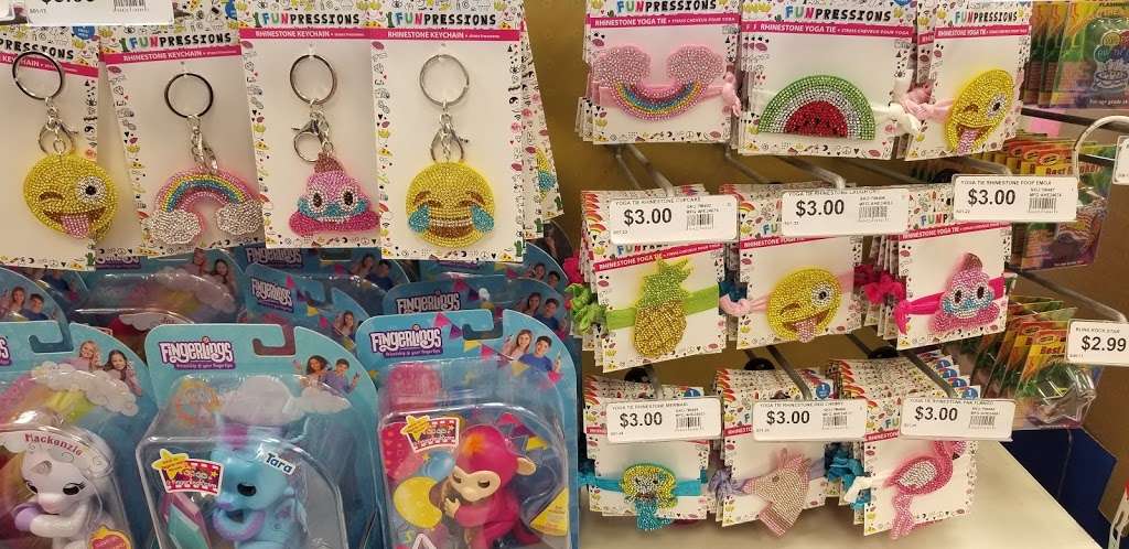 Party City | 1942 Catawba Valley Blvd SE, Hickory, NC 28602, USA | Phone: (828) 327-3220