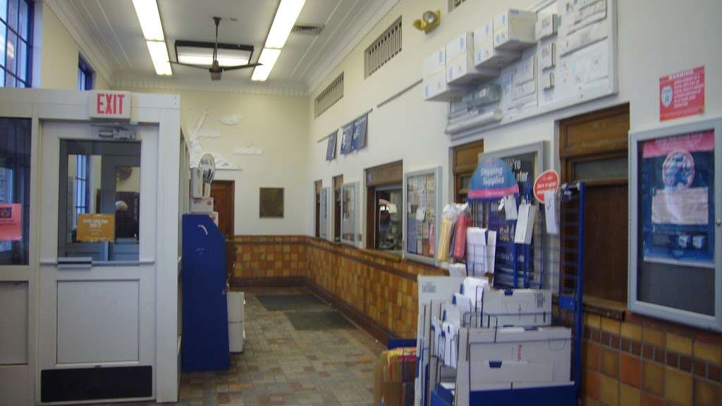 United States Postal Service | 15 Chestnut St, Suffern, NY 10901 | Phone: (800) 275-8777