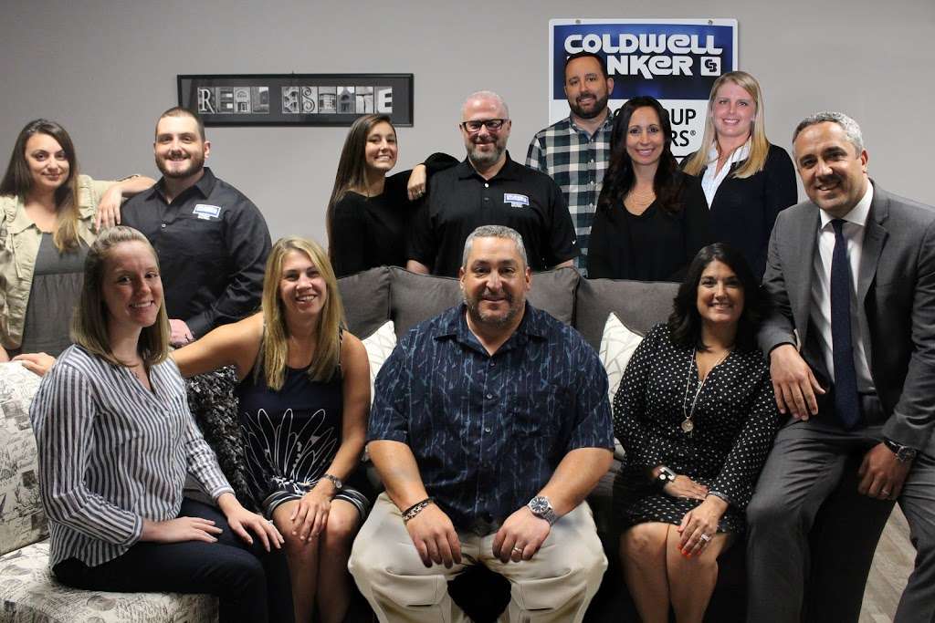 Coldwell Banker ProGroup Realtors® | 239 Main St, Lakeville, MA 02347, USA | Phone: (508) 266-8005