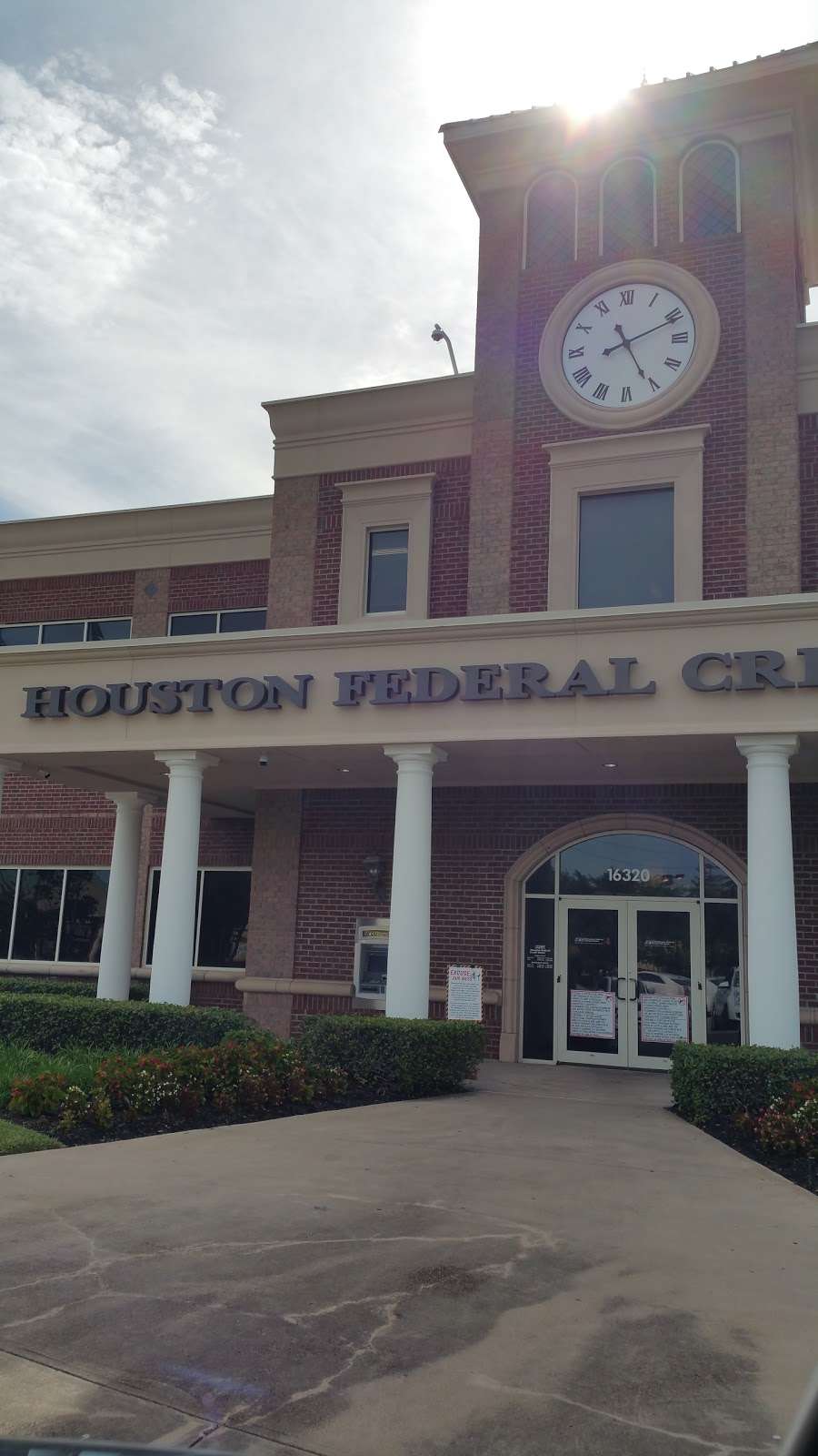 Houston Federal Credit Union Main Office | 16320 Kensington Dr, Sugar Land, TX 77479, USA | Phone: (281) 243-0500