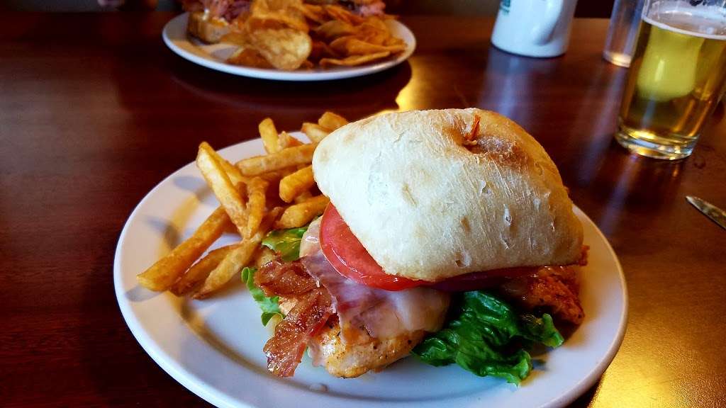 Blondies Grille and Bar | 33227 CA-18, Running Springs, CA 92382, USA | Phone: (909) 867-9000