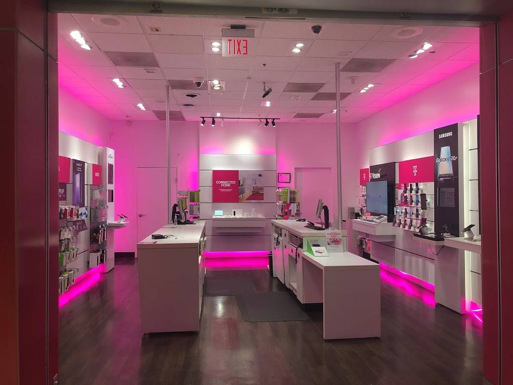 T-Mobile | 3500 East-West Hwy #1242, Hyattsville, MD 20782, USA | Phone: (301) 559-6242