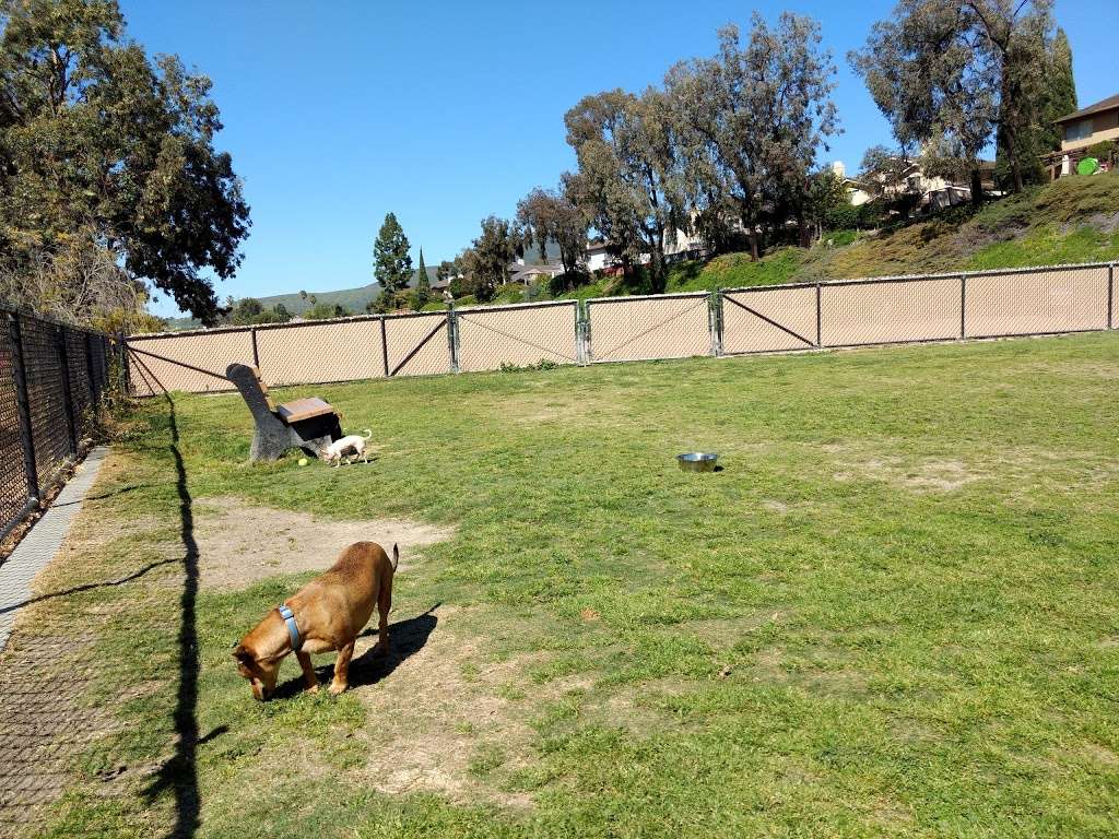 Rancho Penãsquitos Linear Dog Park | 13339 Salmon River Rd, San Diego, CA 92129 | Phone: (858) 538-8131