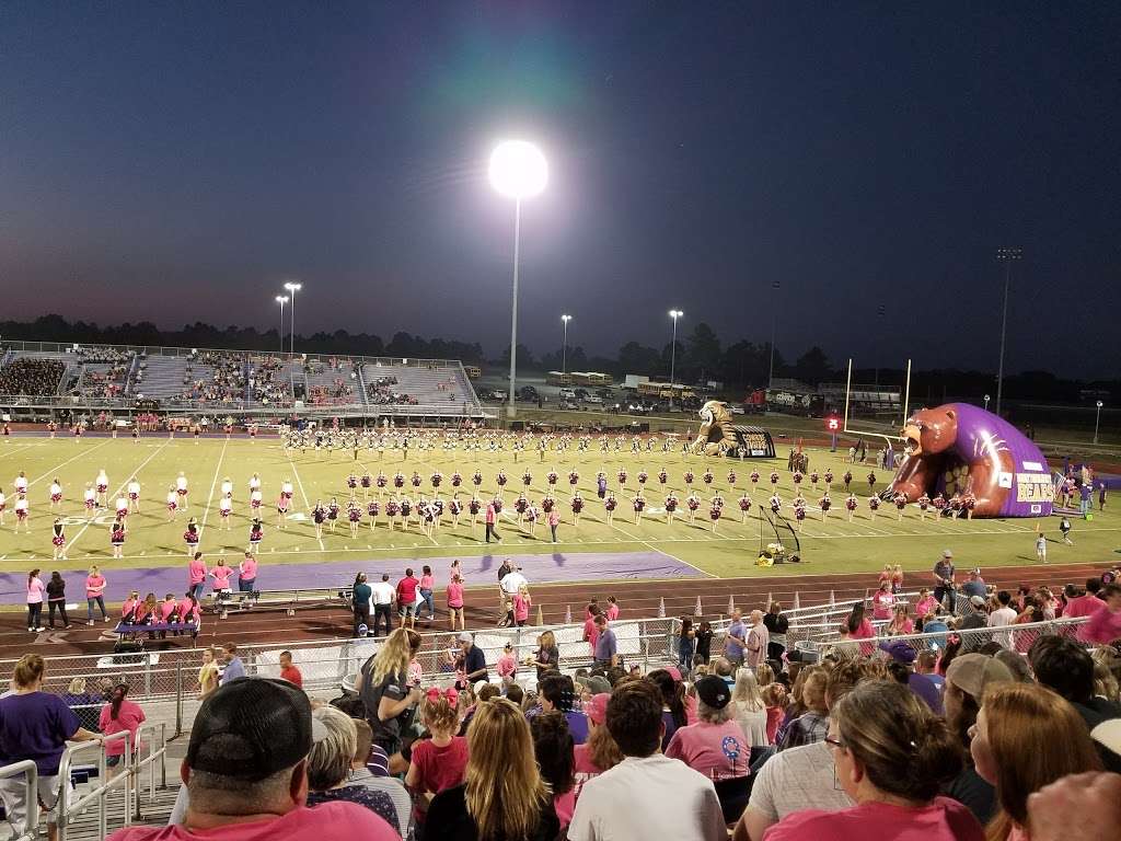 Montgomery High School Football Stadium | TX-105, Montgomery, TX 77356, USA