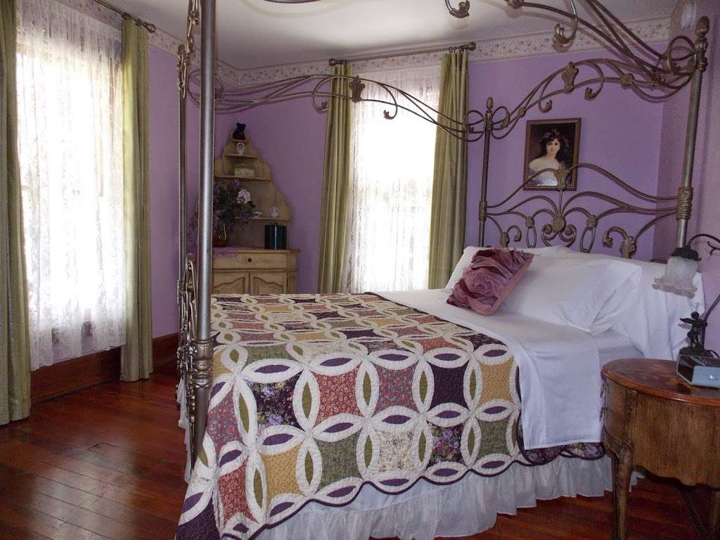 The Ann Stevens House 1895 Historic Bed & Breakfast | 201 E Kicklighter Rd, Lake Helen, FL 32744, USA | Phone: (386) 310-1290