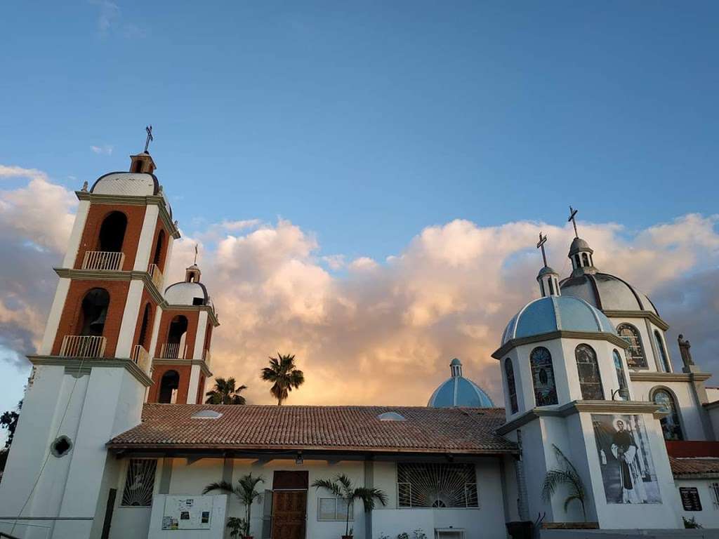 Saint Martin of Porres Catholic Church | Avenida Circunvalación 1500, Los Alamos, 22110 Tijuana, B.C., Mexico | Phone: 664 621 2163