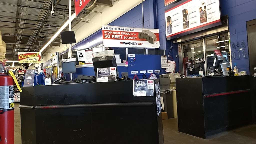 Pep Boys Auto Parts & Service in 7030 S Cicero Ave, Chicago, IL 60638, USA