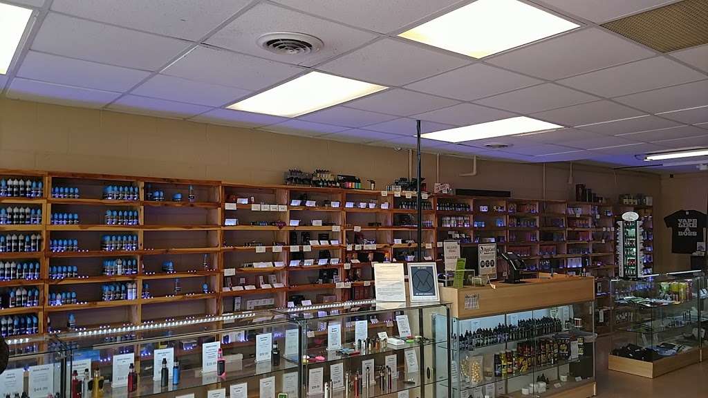 Vapor Maven | 204 S Broadway, Oak Grove, MO 64075, USA | Phone: (816) 625-8283