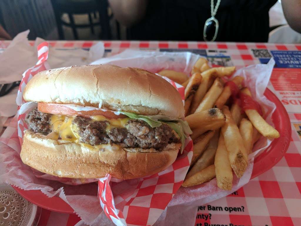 The Burger Barn - Manvel | 19405 Hwy 6, Manvel, TX 77578, USA | Phone: (281) 489-3200