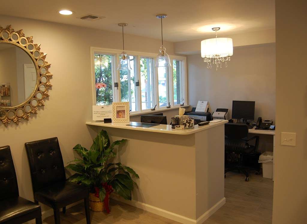 C & K Dental Boutique | 2781 Amboy Rd, Staten Island, NY 10306, USA | Phone: (718) 356-9700