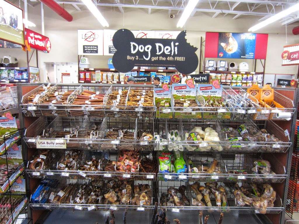 Pet Food Express | 6925 Mission St, Daly City, CA 94014, USA | Phone: (650) 997-3333