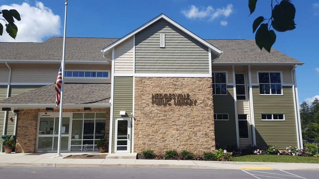 Hedgesville Public Library | 207 N Mary St, Hedgesville, WV 25427, USA | Phone: (304) 754-3949