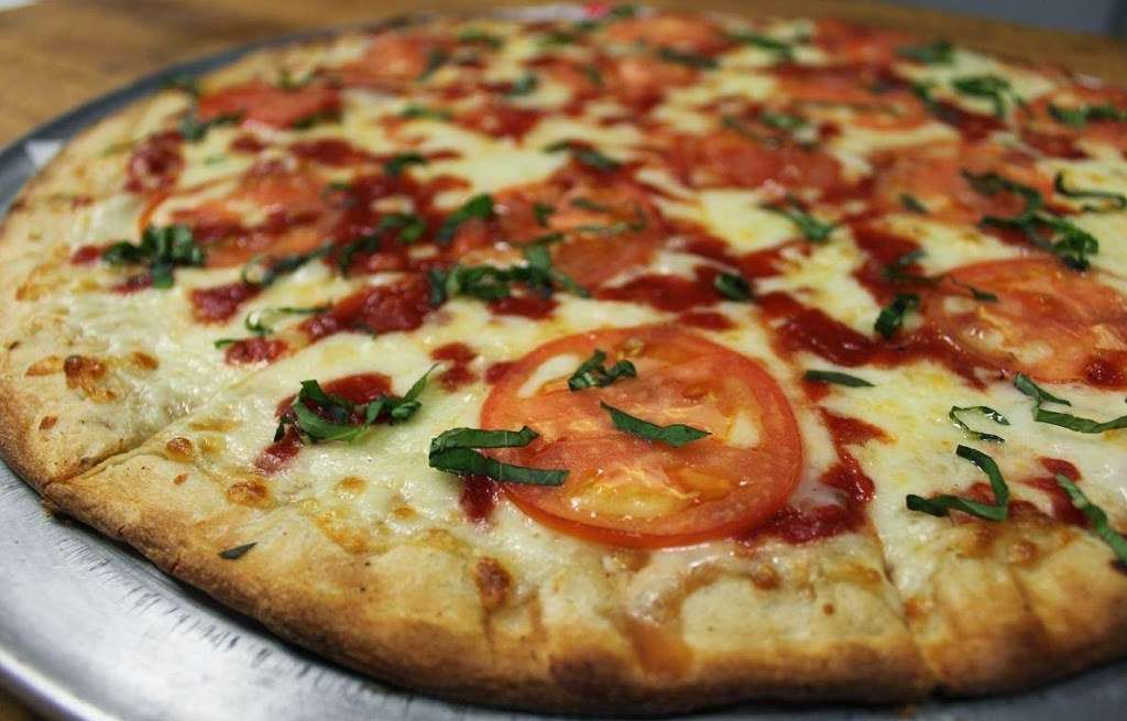 Pizza Pizza Pizza & Crazy Wingz | 55 Douglas Pike, Smithfield, RI 02917, USA | Phone: (401) 231-9462