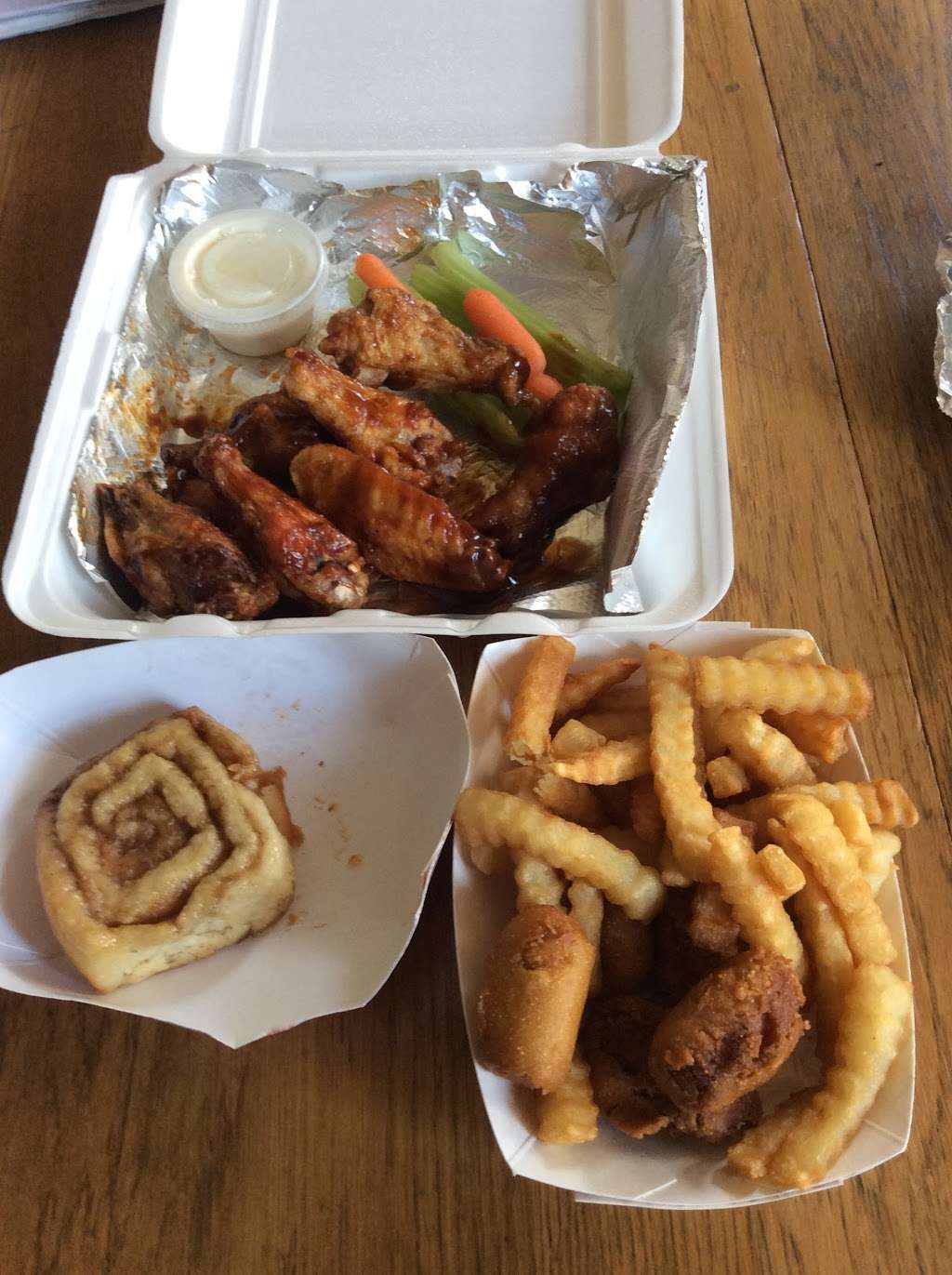 The River Shack Grill | 102 E Atchison St, Atchison, KS 66002, USA | Phone: (913) 370-8016