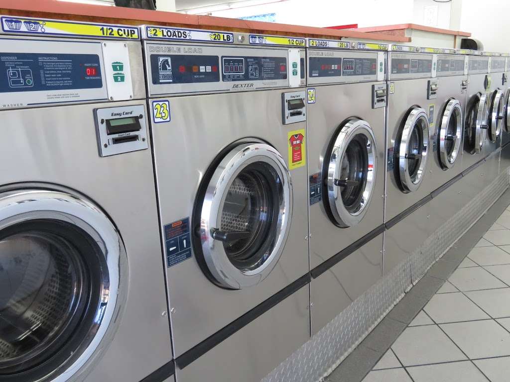 COIN Less LAUNDRY | 805 E Continental Dr, Tempe, AZ 85281, USA | Phone: (866) 310-1313