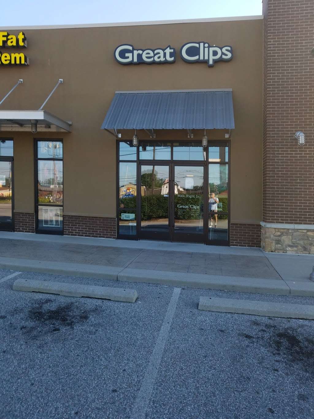 Great Clips | 2481 Lincoln Hwy E, Lancaster, PA 17602, USA | Phone: (717) 435-8810