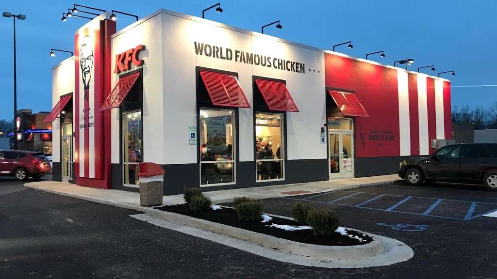 KFC | 46 Putnam Plaza, Greencastle, IN 46135, USA | Phone: (765) 247-0646