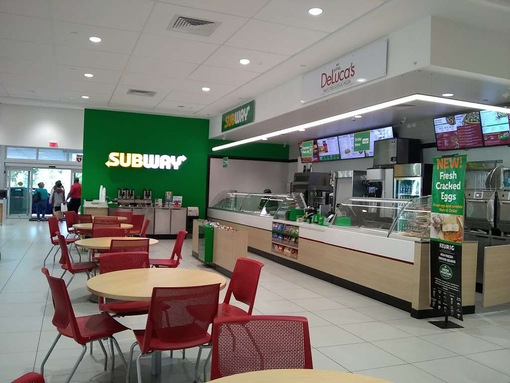 Subway Restaurants | 1841 FL-7, Hollywood, FL 33021, USA