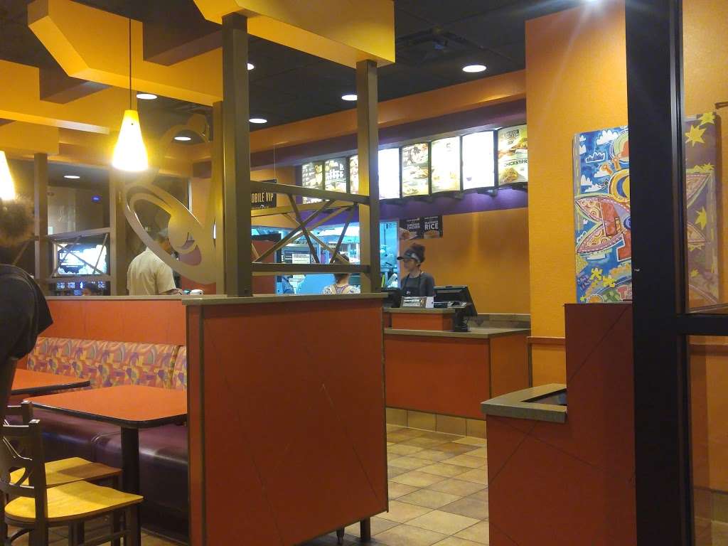 Taco Bell | 7230 Pendleton Pike, Lawrence, IN 46226, USA | Phone: (317) 541-1897