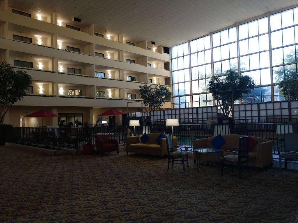 Atrium Hotel & Suites | 4600 W Airport Fwy, Irving, TX 75062, USA | Phone: (972) 513-0800