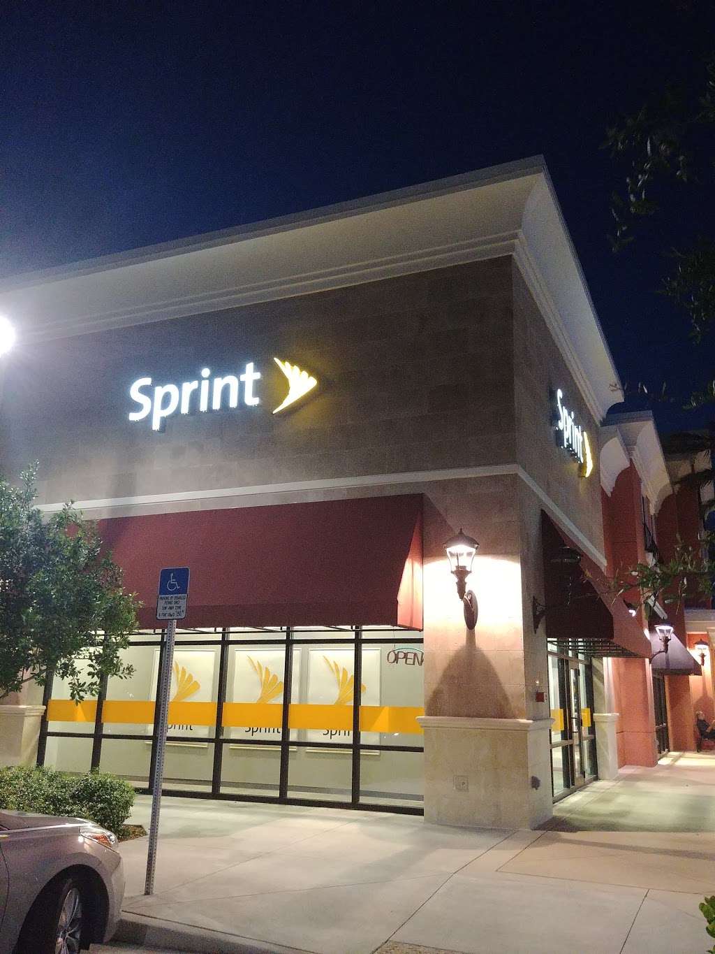 Sprint Store | 9195 W Atlantic Ave Ste 101, Delray Beach, FL 33446, USA | Phone: (561) 708-4198