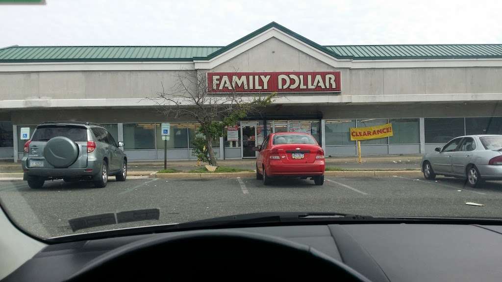 Family Dollar | 6201 N Front St, Philadelphia, PA 19120, USA | Phone: (215) 927-6830